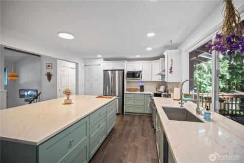 9509 NE 140 Street Kirkland WA 98034