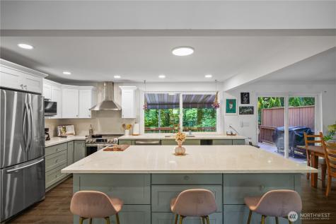 9509 NE 140 Street Kirkland WA 98034