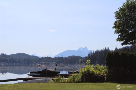 34183 South Shore Drive Mount Vernon WA 98274