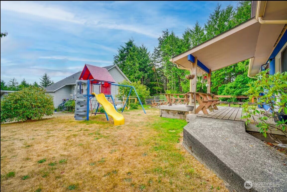 54 Pacific Lane Pacific Beach WA 98571
