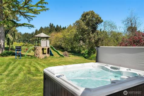 12504 SW 232nd Street Vashon WA 98070