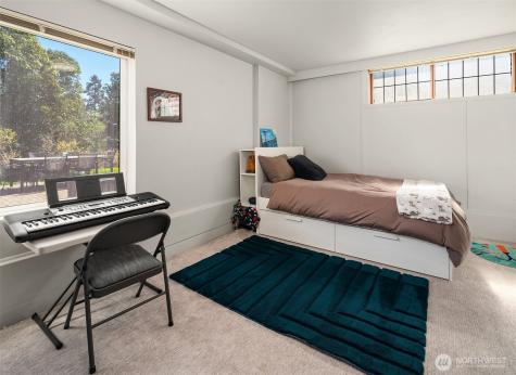 12504 SW 232nd Street Vashon WA 98070
