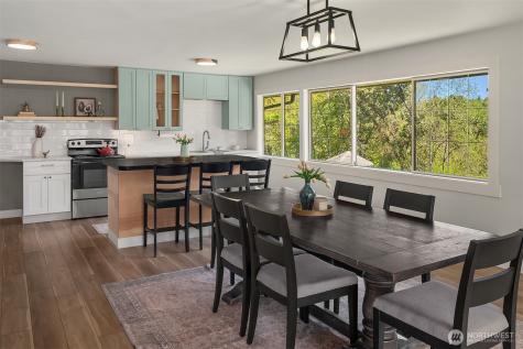 12504 SW 232nd Street Vashon WA 98070