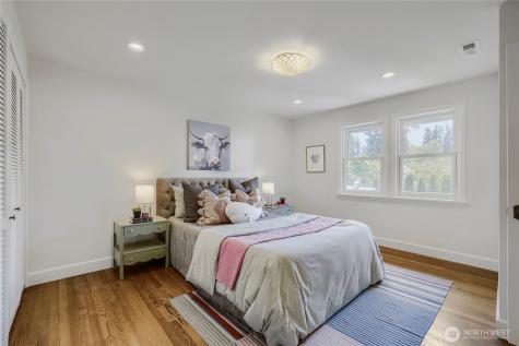 16066 Inglewood Road NE Kenmore WA 98028
