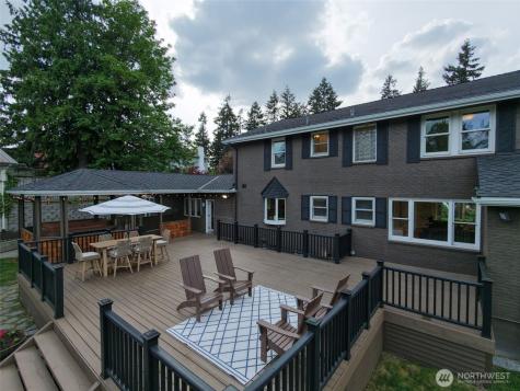 16066 Inglewood Road NE Kenmore WA 98028