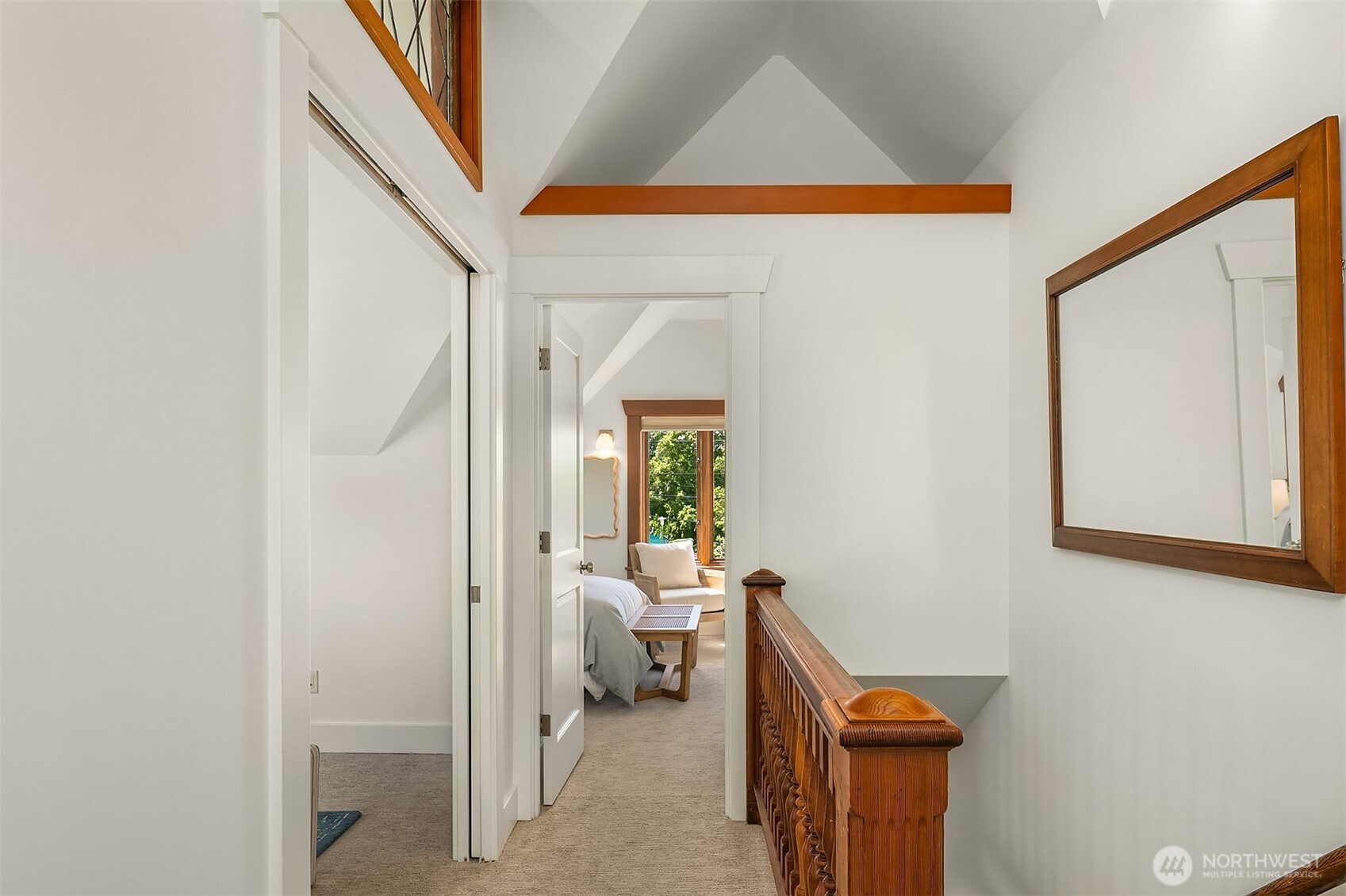 5216 9th Avenue NW Seattle WA 98107