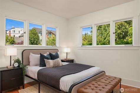5216 9th Avenue NW Seattle WA 98107