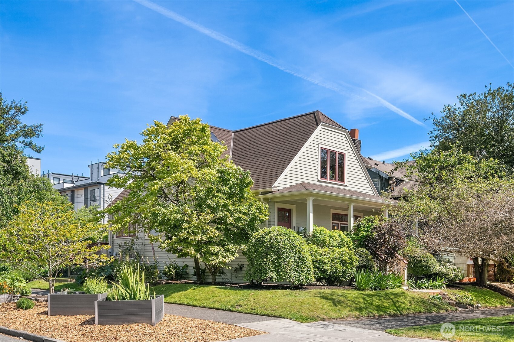 5216 9th Avenue NW Seattle WA 98107