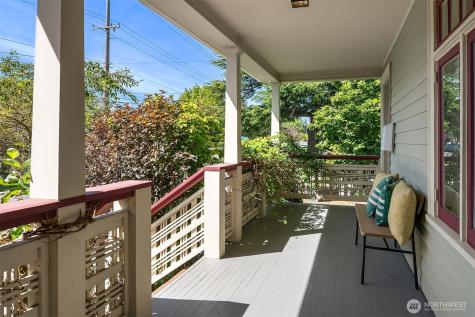 5216 9th Avenue NW Seattle WA 98107