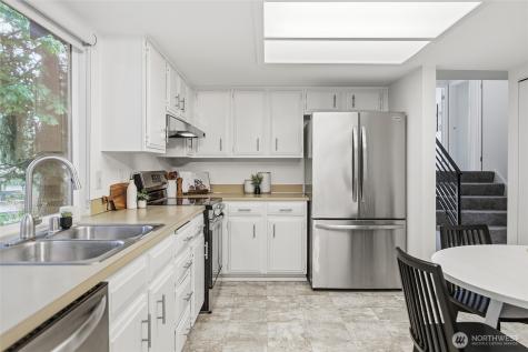 15524 SE 179th Street Renton WA 98058