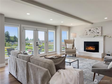 1621 Edgemoor Lane Everett WA 98203