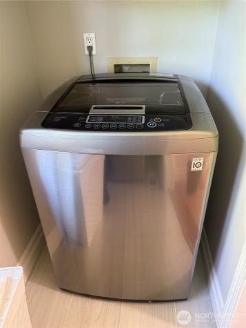 1621 Edgemoor Lane Everett WA 98203