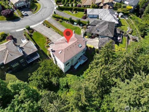 1621 Edgemoor Lane Everett WA 98203