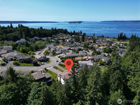 1621 Edgemoor Lane Everett WA 98203
