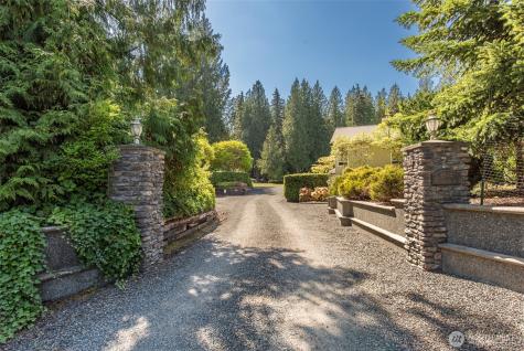 1544 Mount Pleasant Road Port Angeles WA 98362