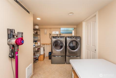 1544 Mount Pleasant Road Port Angeles WA 98362