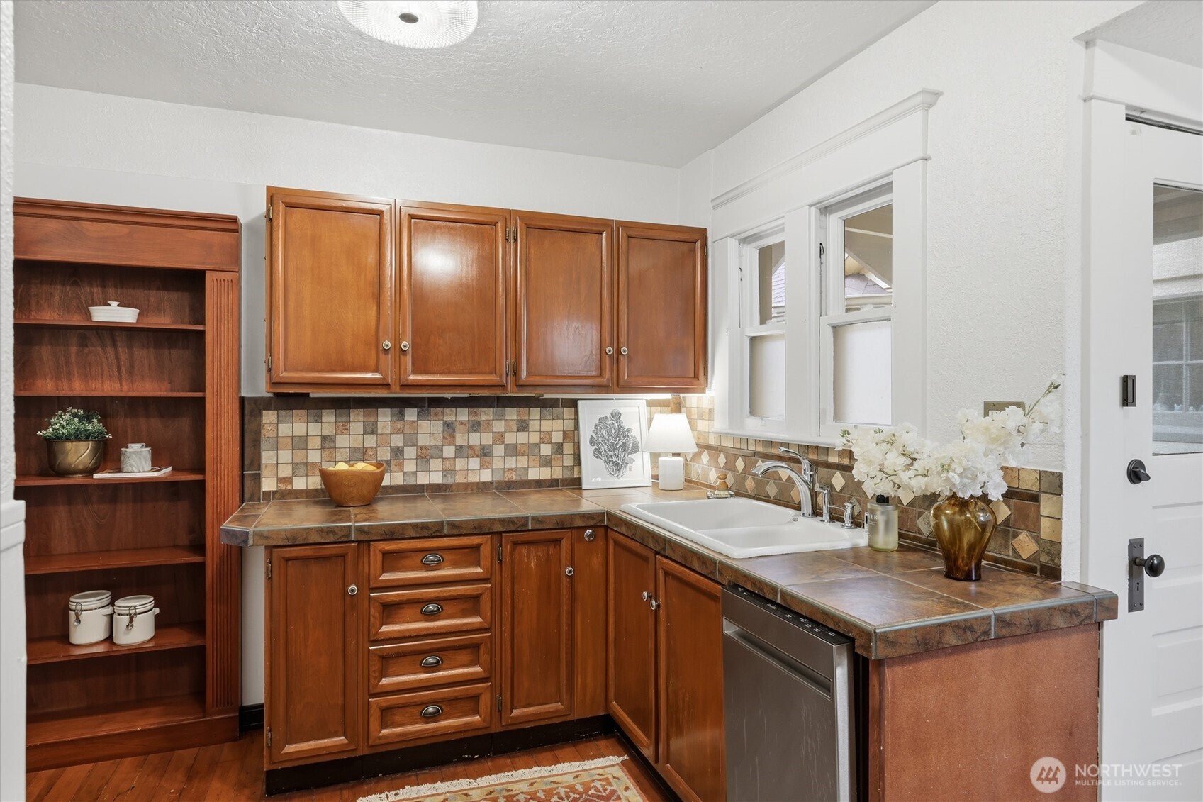 924 N 75th Street Seattle WA 98103