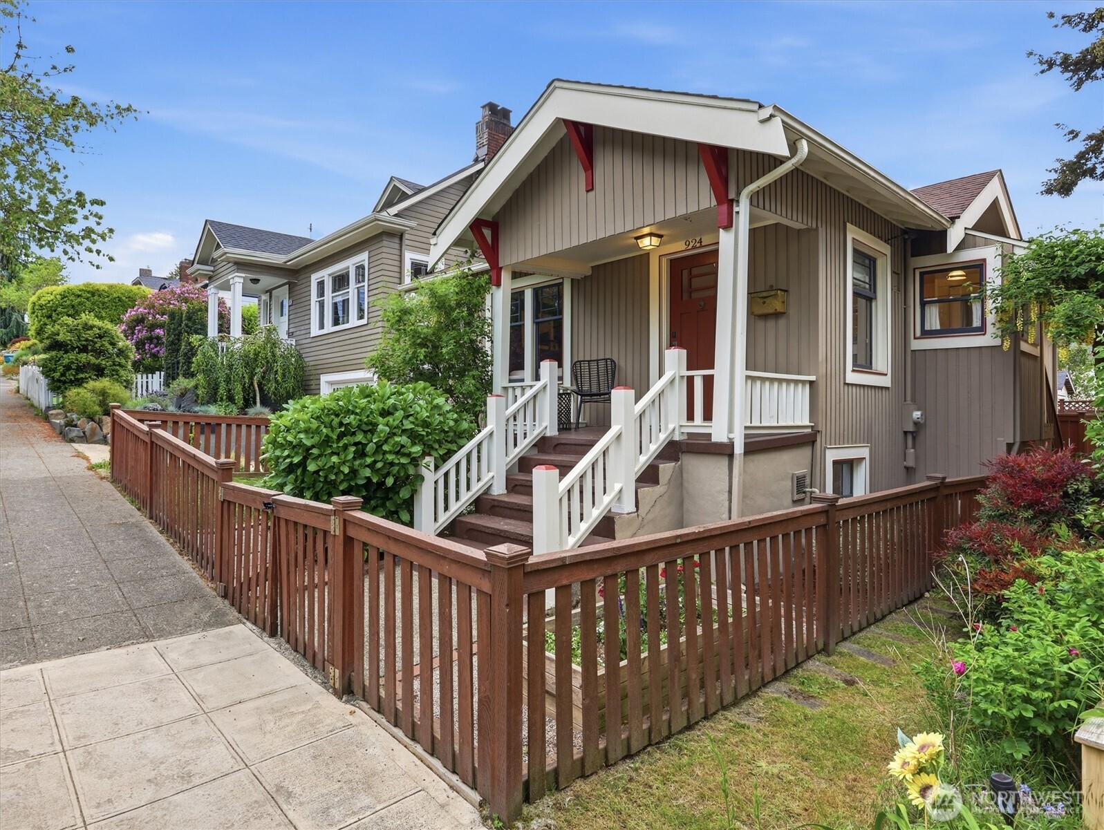 924 N 75th Street Seattle WA 98103