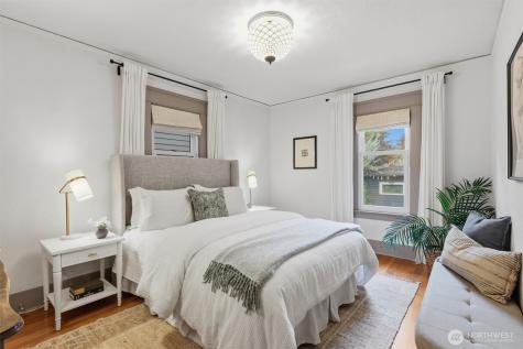 924 N 75th Street Seattle WA 98103