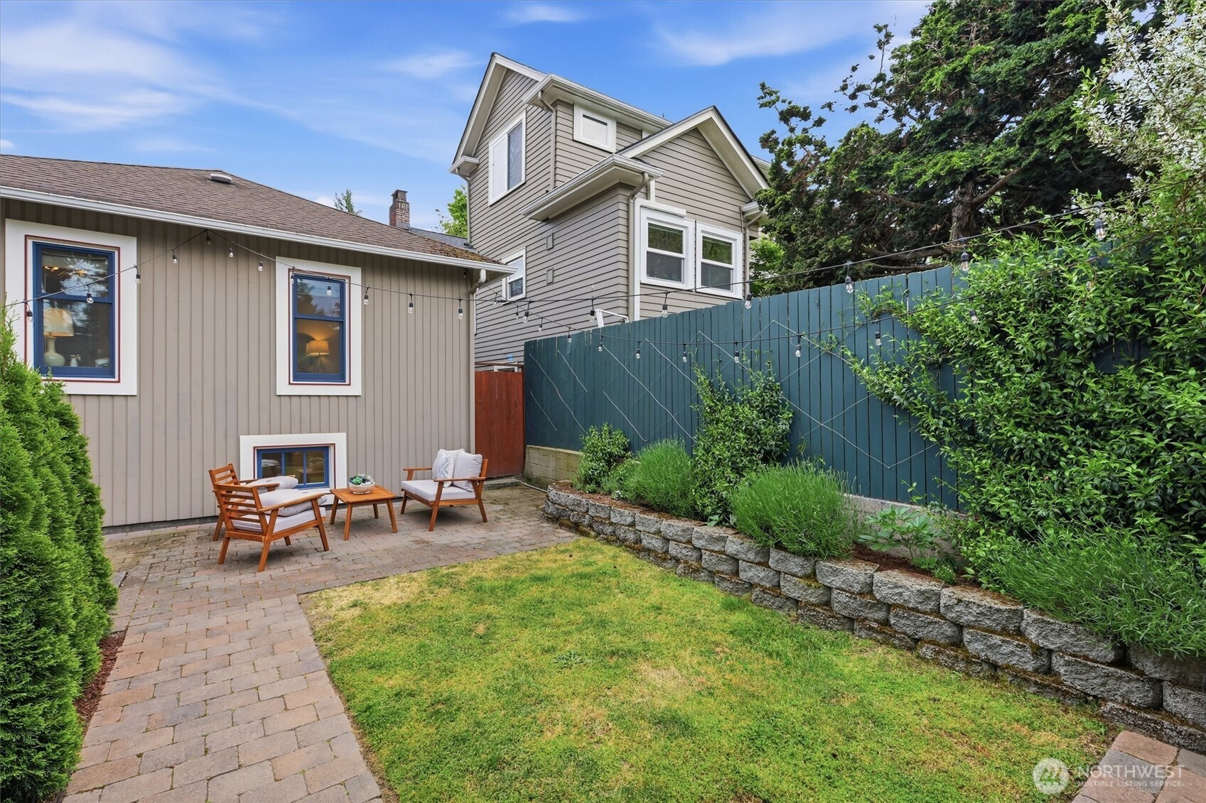 924 N 75th Street Seattle WA 98103