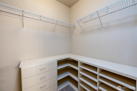 4986 Meriwood Drive NE Lacey WA 98516