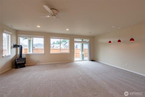 4986 Meriwood Drive NE Lacey WA 98516