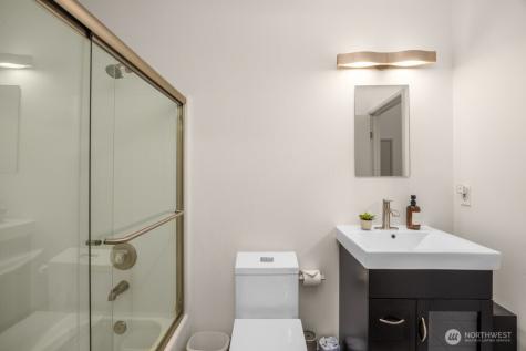 1409 4th Street Kirkland WA 98033