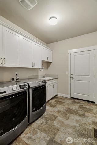 613 166th Street S Spanaway WA 98387