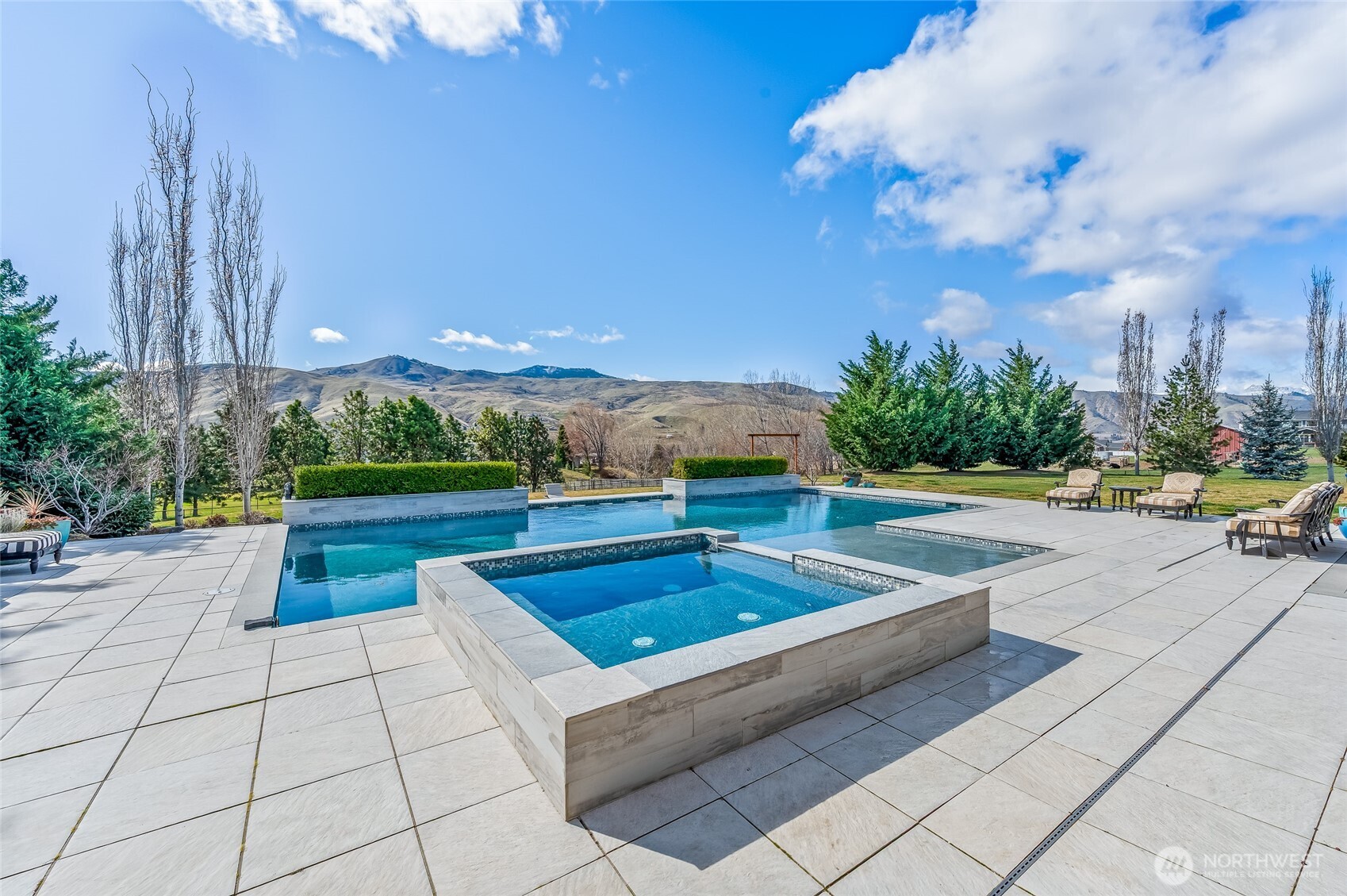 1695 Easy Street Wenatchee WA 98801