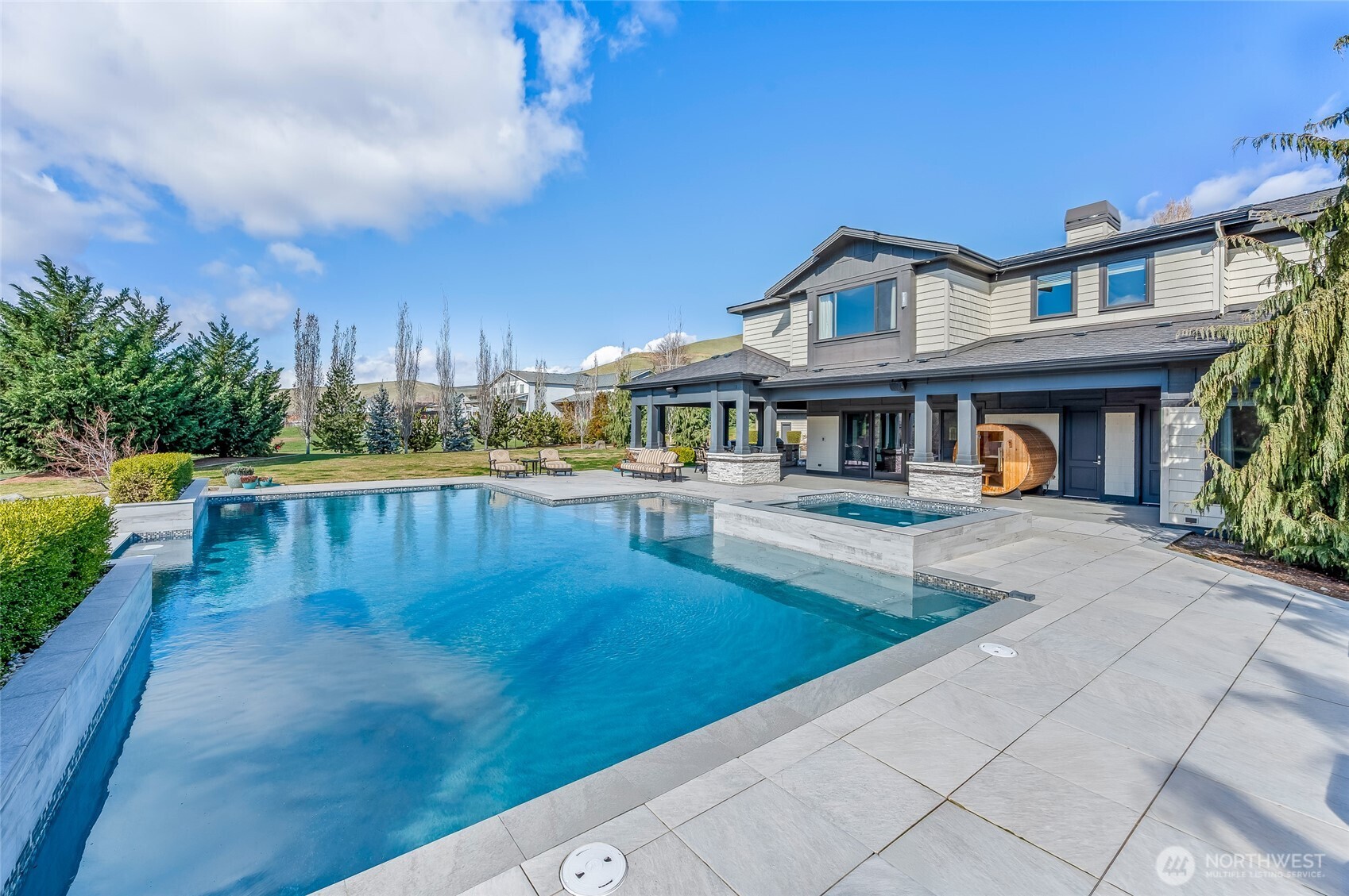 1695 Easy Street Wenatchee WA 98801