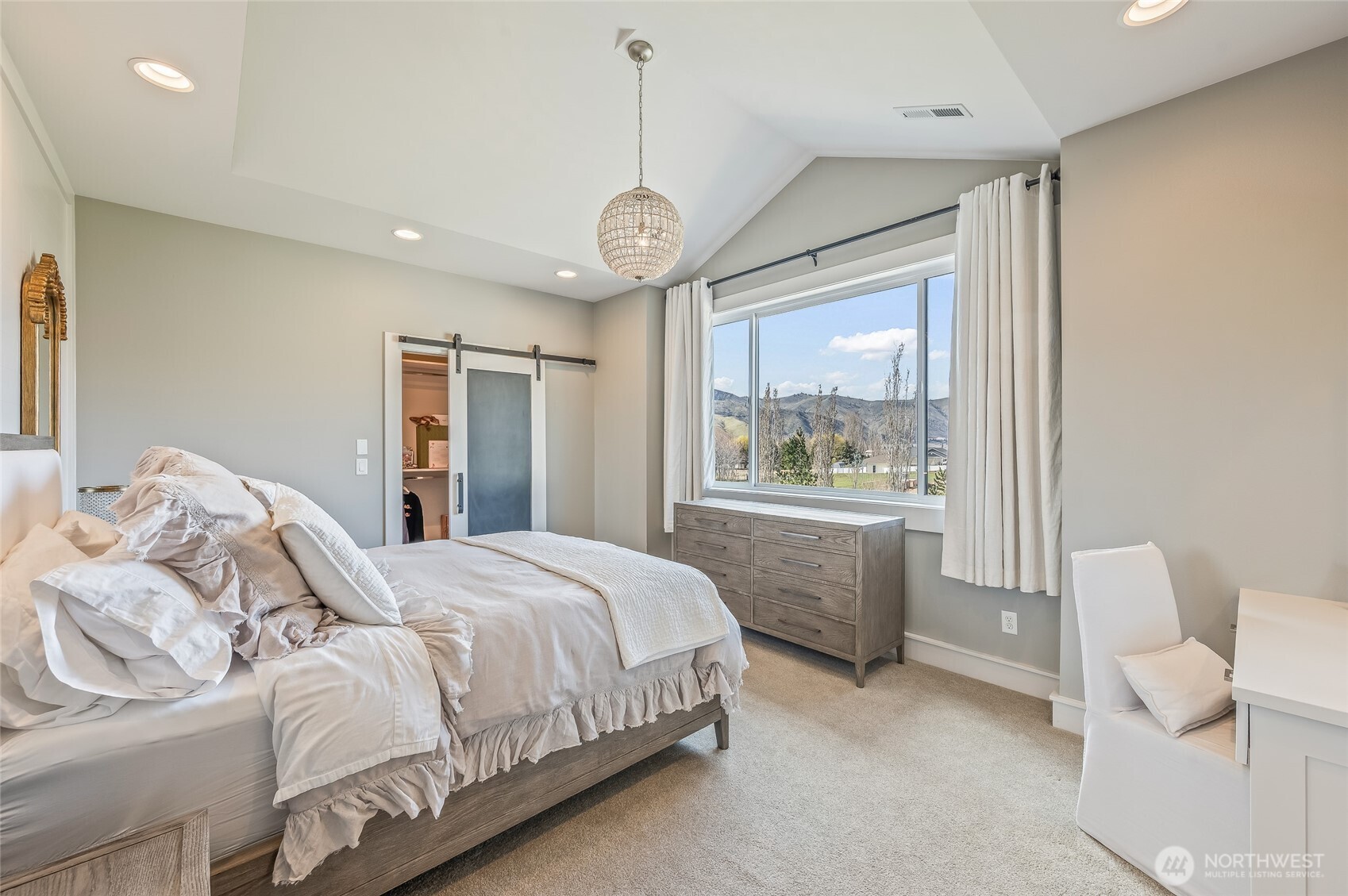 1695 Easy Street Wenatchee WA 98801