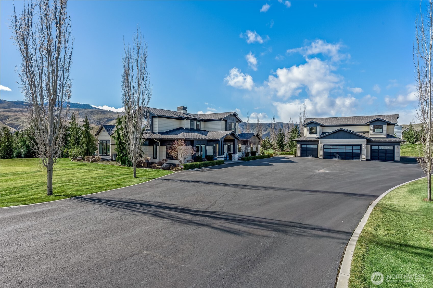 1695 Easy Street Wenatchee WA 98801
