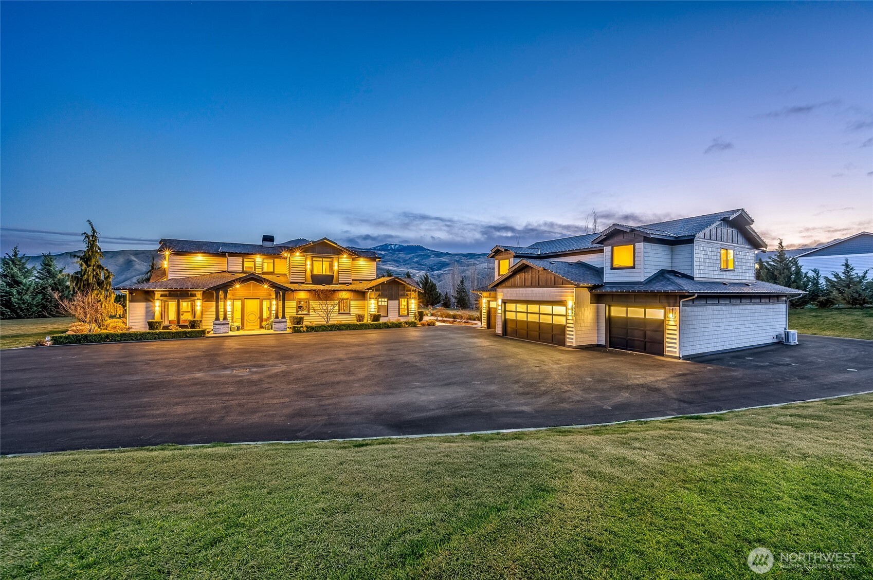 1695 Easy Street Wenatchee WA 98801
