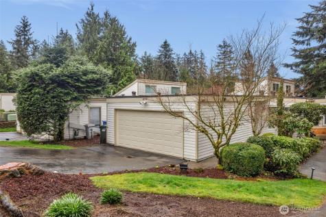13715 SE 258th Place Kent WA 98042