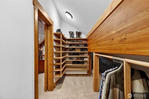 50 Summit Way Snoqualmie Pass WA 98068