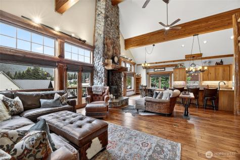 50 Summit Way Snoqualmie Pass WA 98068