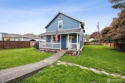 105 Oak Street E Eatonville WA 98328
