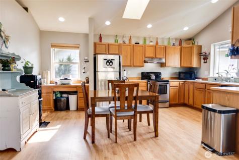 858 Willow Court SW Ocean Shores WA 98569
