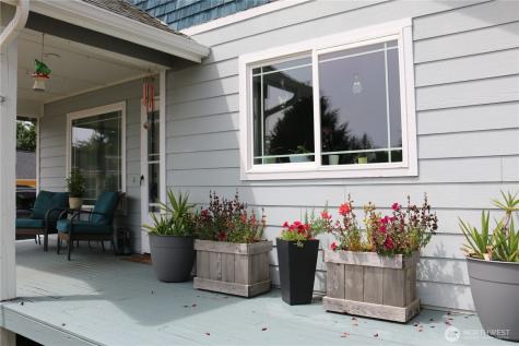 858 Willow Court SW Ocean Shores WA 98569