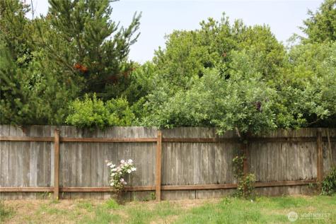 858 Willow Court SW Ocean Shores WA 98569