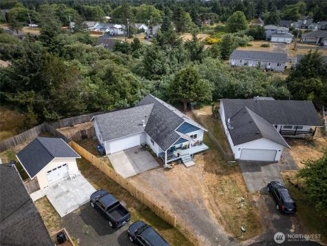 858 Willow Court SW Ocean Shores WA 98569