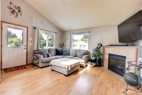 858 Willow Court SW Ocean Shores WA 98569