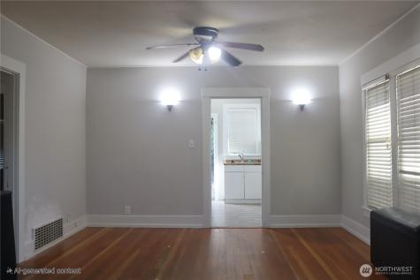 1010 S 39th Tacoma WA 98418