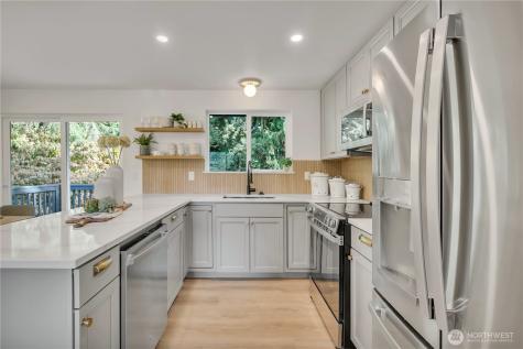 2310 Aberdeen Avenue NE Renton WA 98056