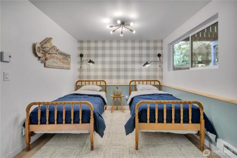 2310 Aberdeen Avenue NE Renton WA 98056