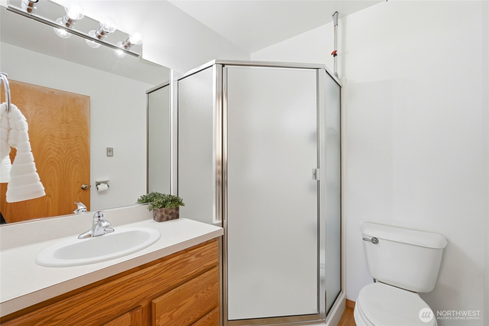 23667 Dalacey Lane Mount Vernon WA 98274