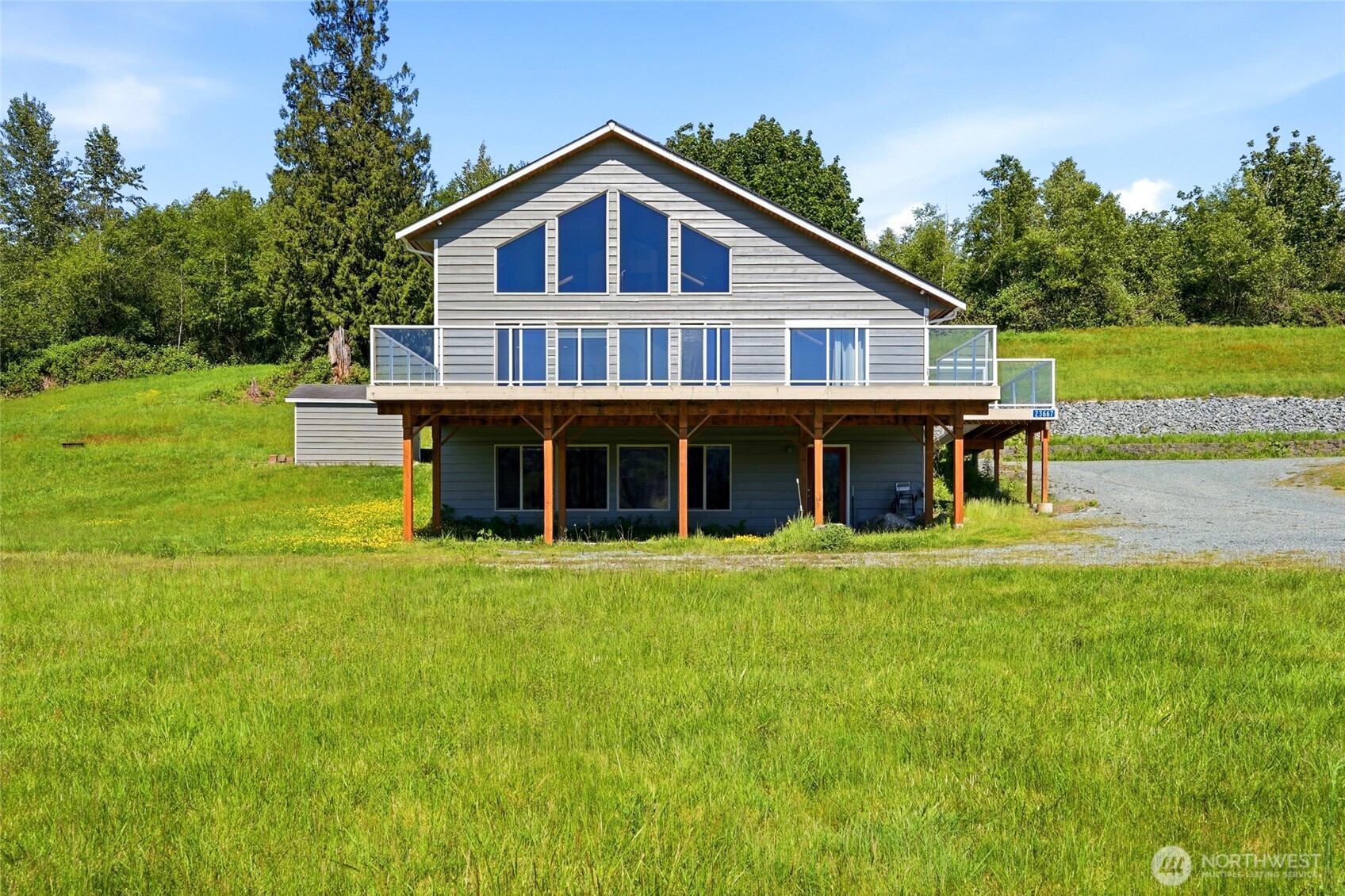 23667 Dalacey Lane Mount Vernon WA 98274