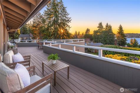 7580 SE 71st Street Mercer Island WA 98040