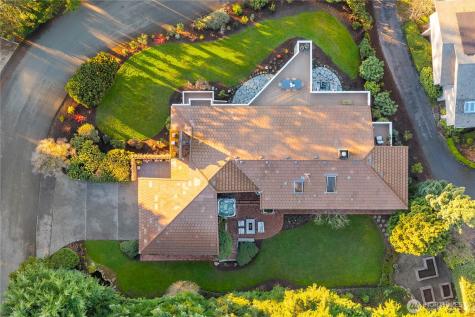 7580 SE 71st Street Mercer Island WA 98040