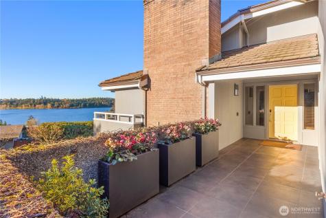 7580 SE 71st Street Mercer Island WA 98040